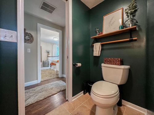 28985 Middle Xing Rd, Dowagiac MI 49047-8204 exterior