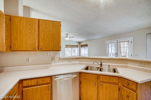 9835 Banbridge St, Tucson AZ 85747-5142 exterior