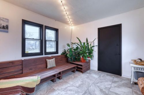 10015 Glendale Ave, Milwaukee WI  53225-4624 exterior