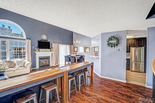 532 Edpas Rd, New Brunswick NJ 08901-3810 exterior