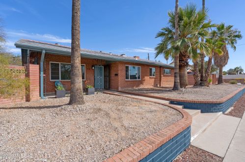 174 Forgeus Ave, Tucson, AZ 85716-4717