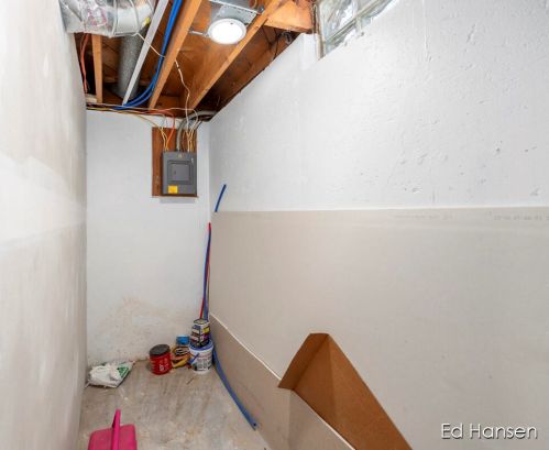 1701 Blanchard St, Wyoming MI 49519-3317 exterior