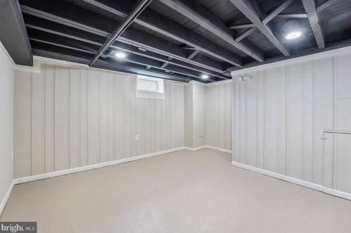 321 Stratford Rd, Manor PA 19036-1638 exterior