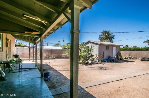 430 42nd St, Phoenix AZ 85032-1403 exterior