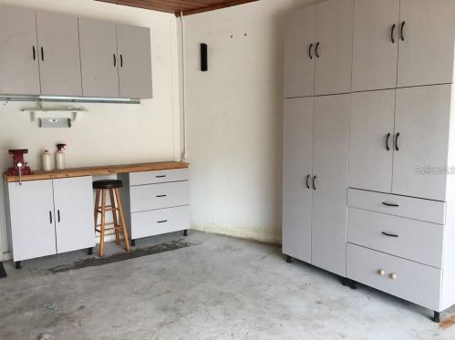 65 Bahama Cir, Tampa FL  33606-3339 exterior