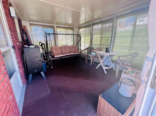 6715 Buchanan Ave, Pittsburgh PA  15122-2729 exterior