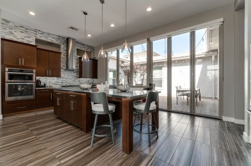 5760 Huachuca Way, Chandler AZ  85249-3947 exterior