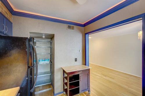 5006 Hall St, Dallas TX 75235-8814 exterior