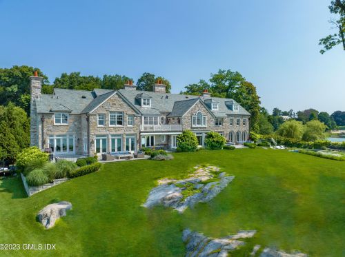 545 Indian Fld Rd, Greenwich CT 06830-7219 exterior