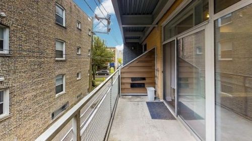 3201 Leland Ave, Chicago IL 60625-4414 exterior