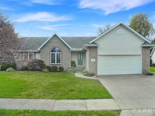 2322 Arlington Cir, Pekin, IL 61554-1981