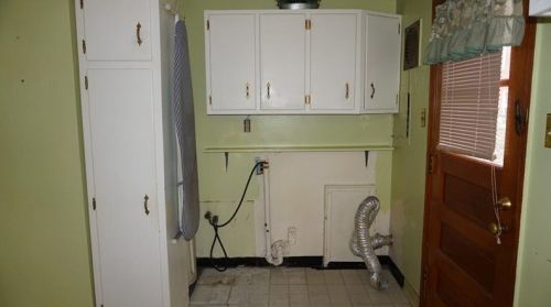 107 Patton Dr, Moon Twp PA 15108-2524 exterior