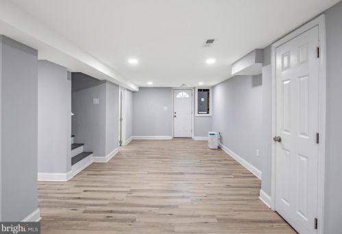 11816 College View Dr, Silver Spring MD  20902-2343 exterior