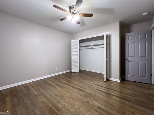 3949 Adamsville Dr, Atlanta GA  30331-3823 exterior