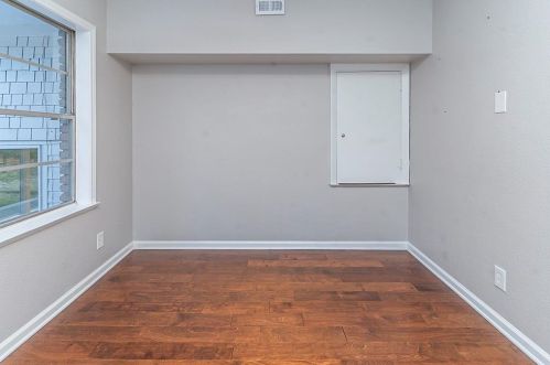 2648 Gibbs Williams Rd, Dallas TX 75233-3243 exterior