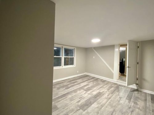 882 Center Rd, Pittsburgh PA  15239-1962 exterior