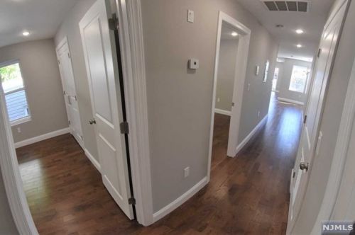 225 9 St, Newark NJ 07107-1907 exterior