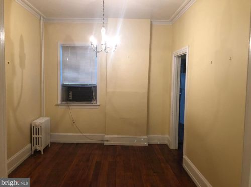 2038 Brandywine St, Philadelphia PA  19130-3205 exterior