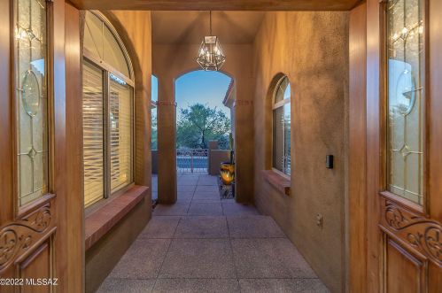 6416 Desert Wind Cir, Tucson AZ  85750-0978 exterior