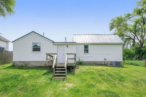 703 Kiddville St, Belding MI  48809-9594 exterior