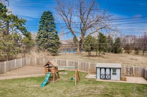 1441 Brk Ave, Saint Paul MN 55109-2012 exterior