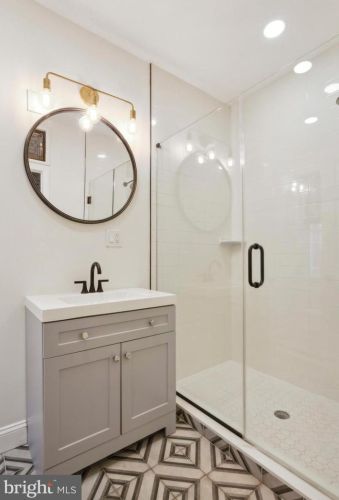 1942 Marshall St, Philadelphia PA 19120-0037 exterior