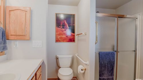 178 Alta Vw Way, Sandy UT 84070-3258 exterior