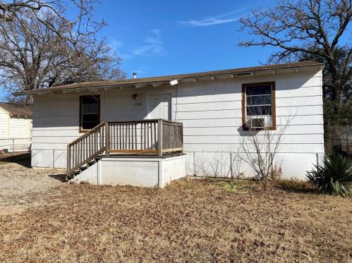 1360 Friendship, Dallas TX 75217-3511 exterior