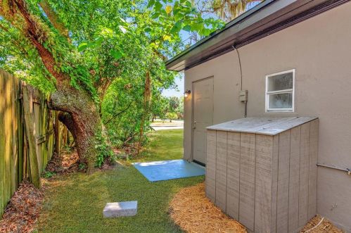 4102 Diana St, Tampa FL  33610-1722 exterior