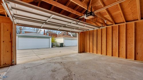 2006 22 Ave, Broadview IL 60155-2805 exterior