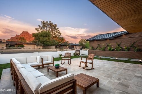 5812 44th Pl, Phoenix AZ  85040-4056 exterior