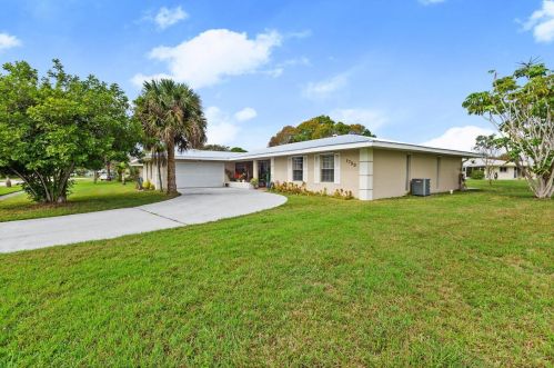 1799 Westmoreland Blvd, Fort Pierce, FL 34952-5751