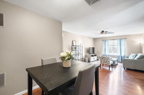 31 Jimal Dr, Middletown NY 10940-3650 exterior