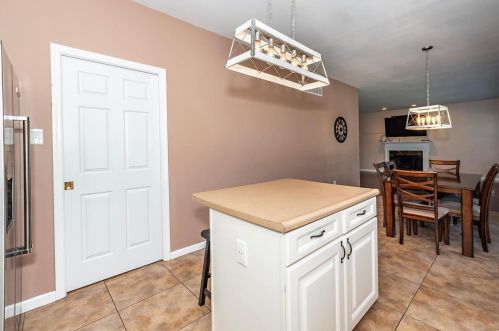 6066 Southcrest Way, Saint Louis MO 63129-2380 exterior