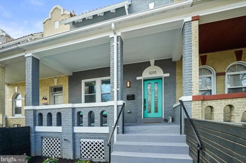 3210 Park Pl, Washington DC  20010-2529 exterior