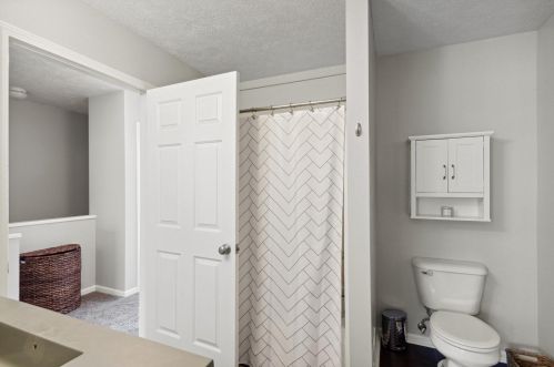 974 Ada Place Dr, Grand Rapids MI 49546-8400 exterior