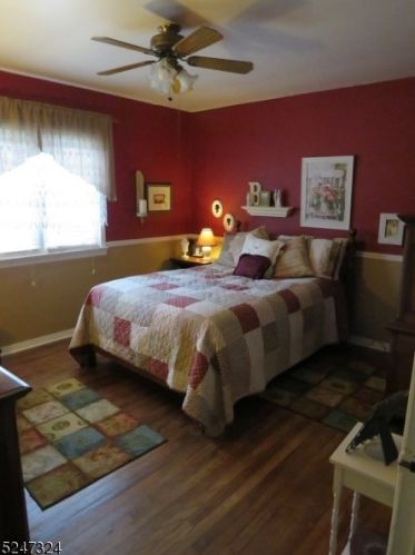 395 4th Ave, Paterson NJ 07506-1541 exterior