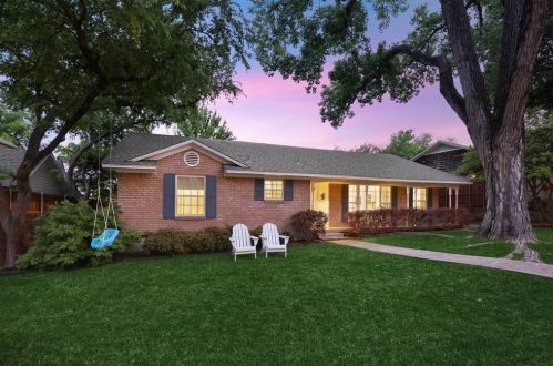 9520 Forestridge Dr, Dallas, TX 75238-3309