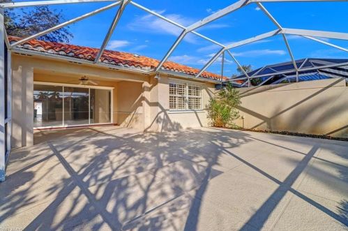 3695 El Segundo Ct, Naples FL 34109-1398 exterior