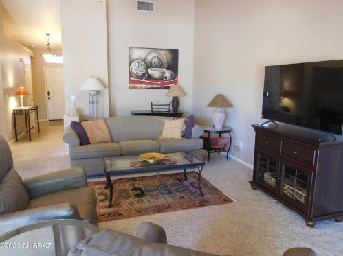 8793 Arnold Palmer Dr, Tucson AZ  85742-9672 exterior