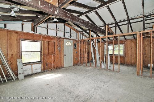 1413 Daytona Rd, Lacey NJ 08731-5016 exterior