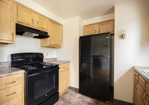 113 Newgate Dr, Monaca PA 15061-2657 exterior