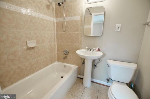 5204 3rd St, Washington DC  20011-6323 exterior