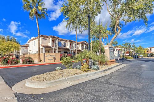 3150 Beardsley Rd, Phoenix AZ  85050-3560 exterior