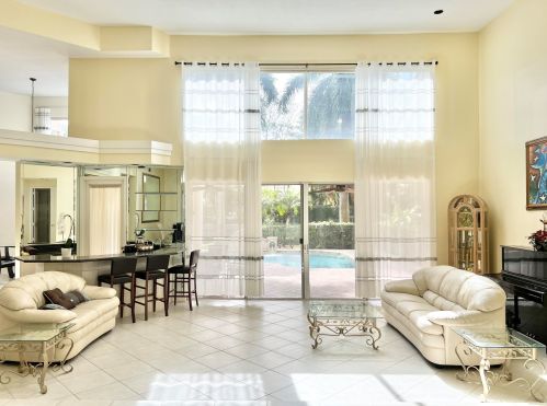 6662 Newport Lake Cir, Boca Raton, FL 33496-3001