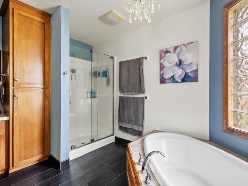 4709 Veranda Ct, Manitowoc WI 54220-8358 exterior