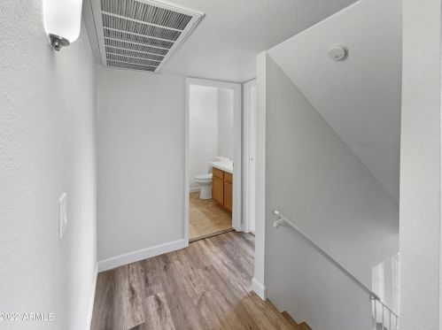 3511 Baseline Rd, Phoenix AZ 85042-7225 exterior