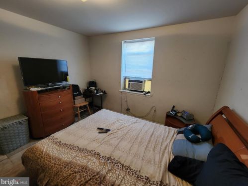 1007 Colorado St, Philadelphia PA 19146-4734 exterior