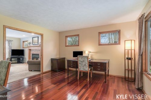 11711 Foreman St, Lowell MI 49331-9032 exterior