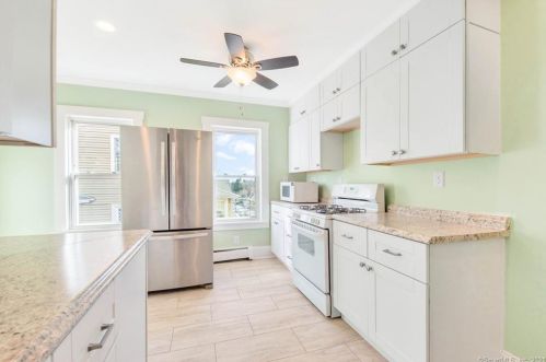 40 Commonwealth Ave, New Britain CT 06053-2913 exterior